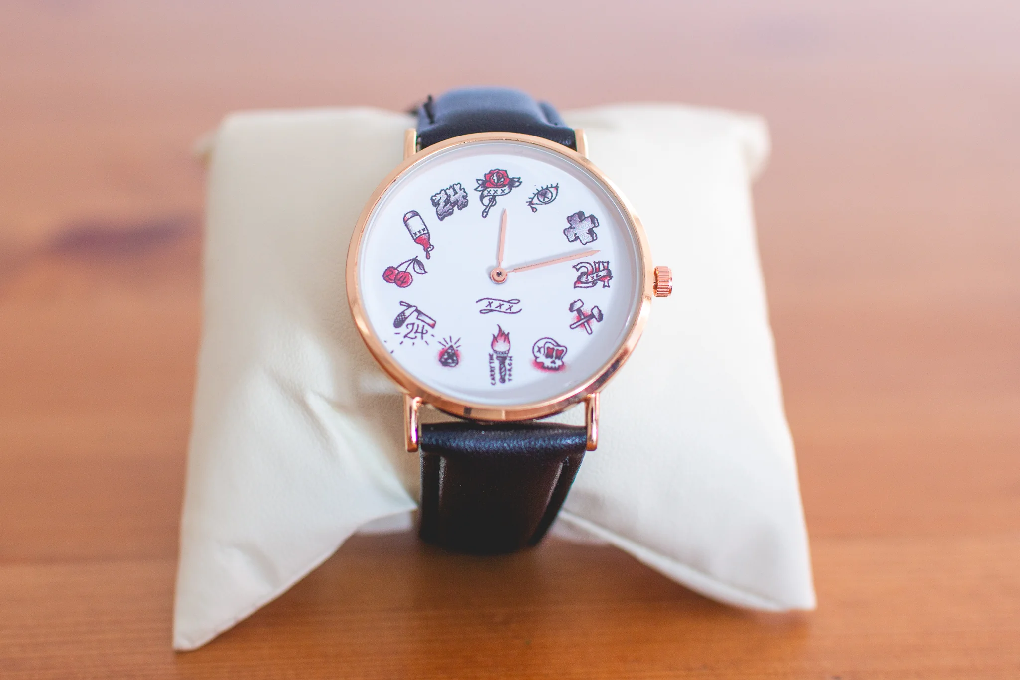 Straight Edge Traditional Flash Watch II - Image 3