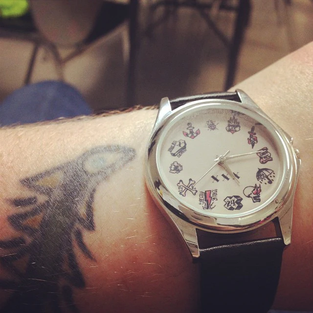 Traditional Flash Watch - Image 5